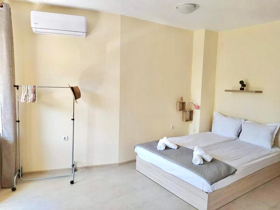 Cozy Studio At Camping Gradina Sozopol Bagian luar foto